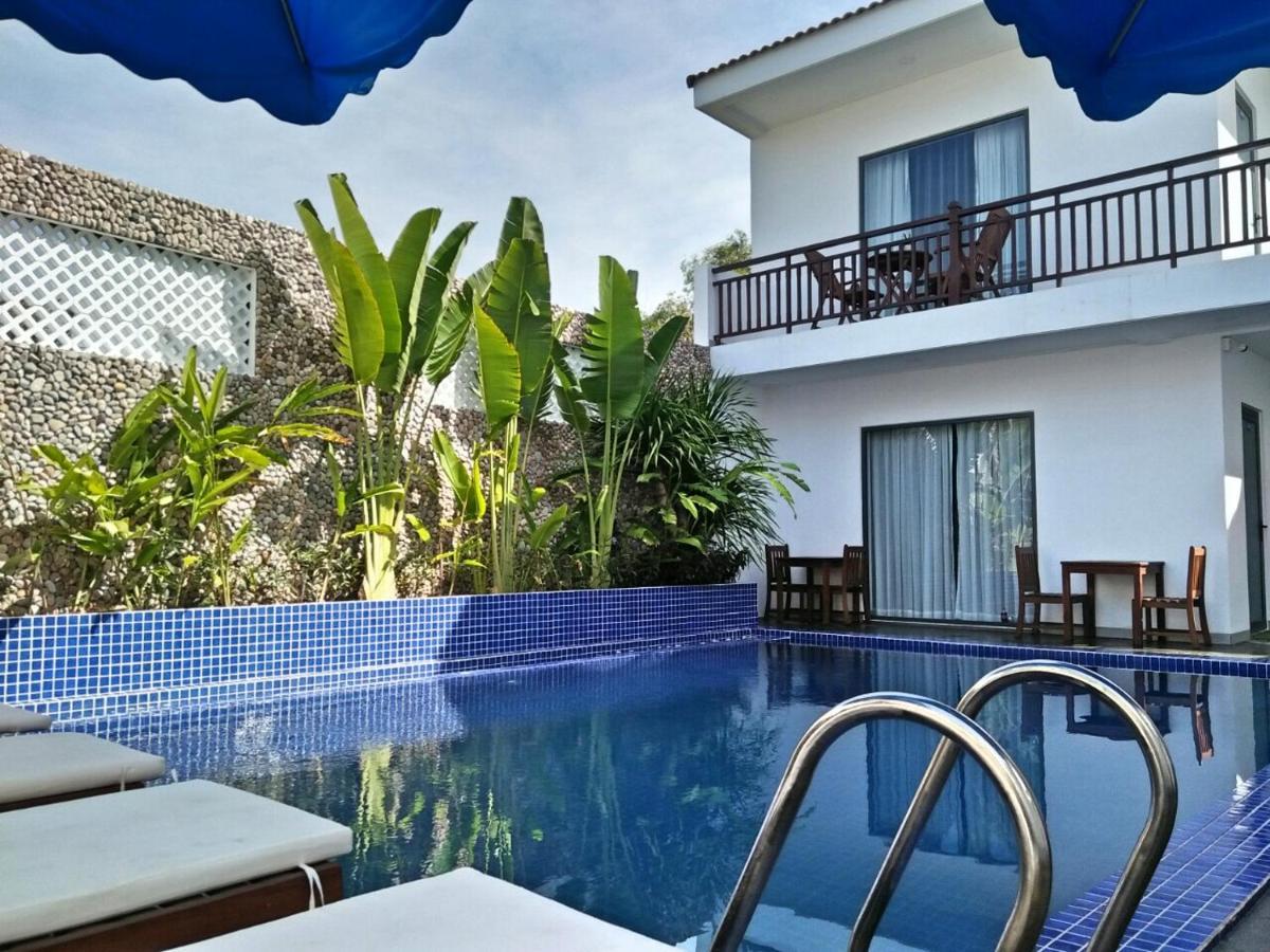Vivian Hotel Mũi Né Extérieur photo